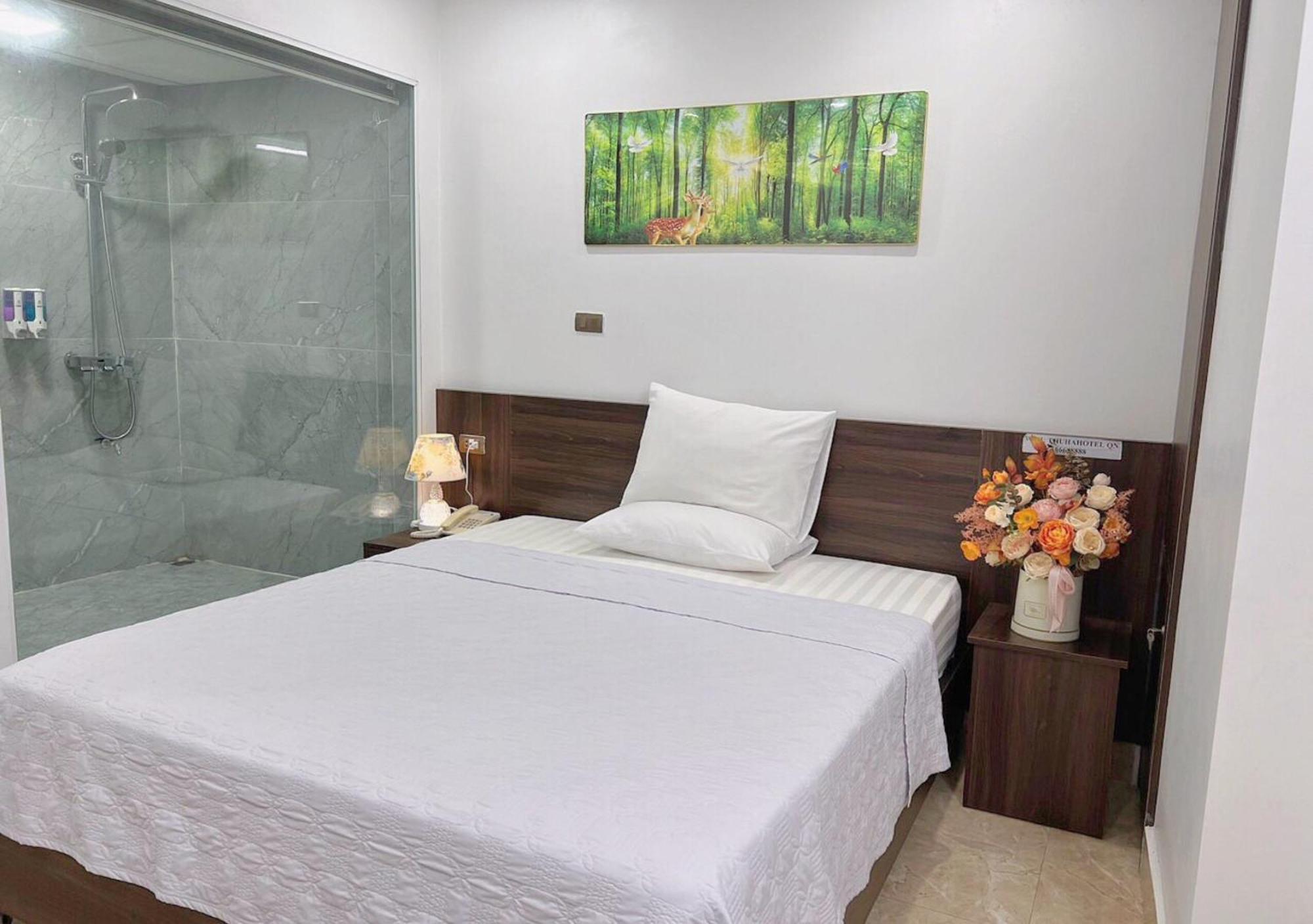 Thu Ha Hotel Uong Bi Bagian luar foto
